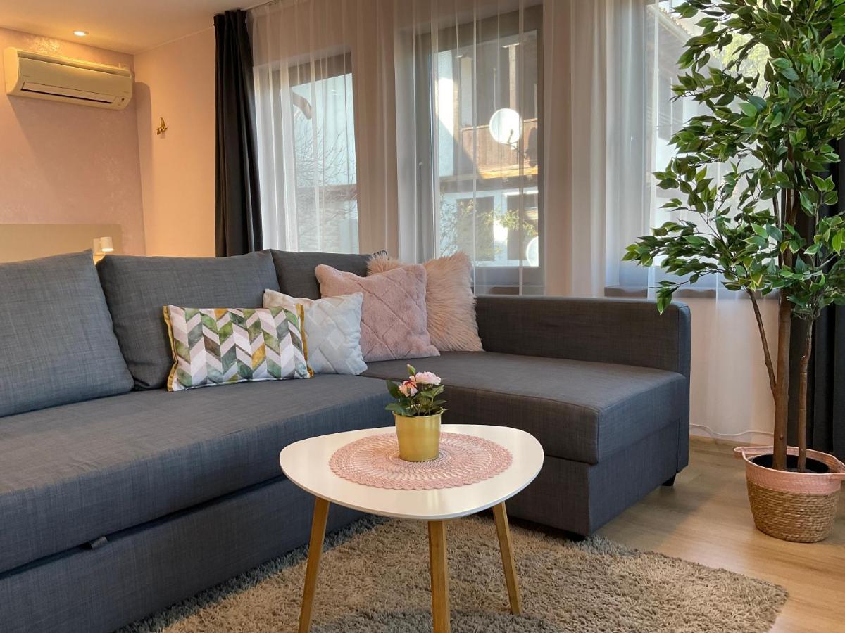 Guest Rooms Tsarevets Weliko Tarnowo Exterior foto